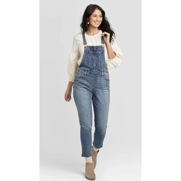 Universal Thread Raw Hem Tapered Denim Jean Overalls Blue Stretch Size 12/31R - Picture 1 of 9